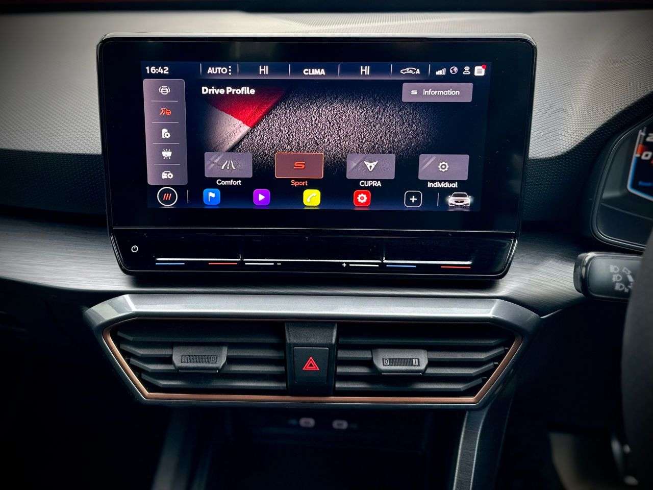 2021 CUPRA LEON 2021 CUPRA LEON