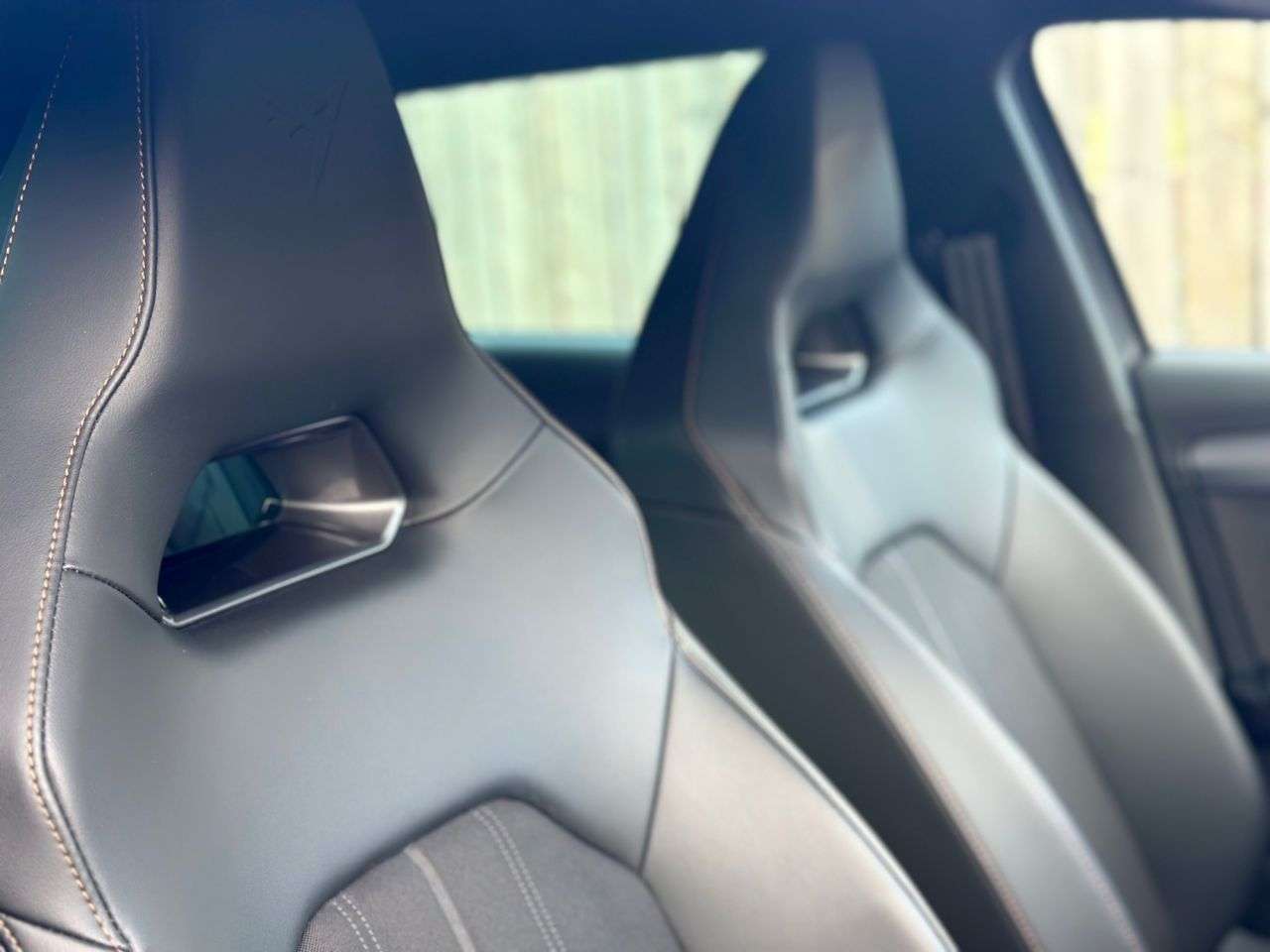 2021 CUPRA LEON 2021 CUPRA LEON