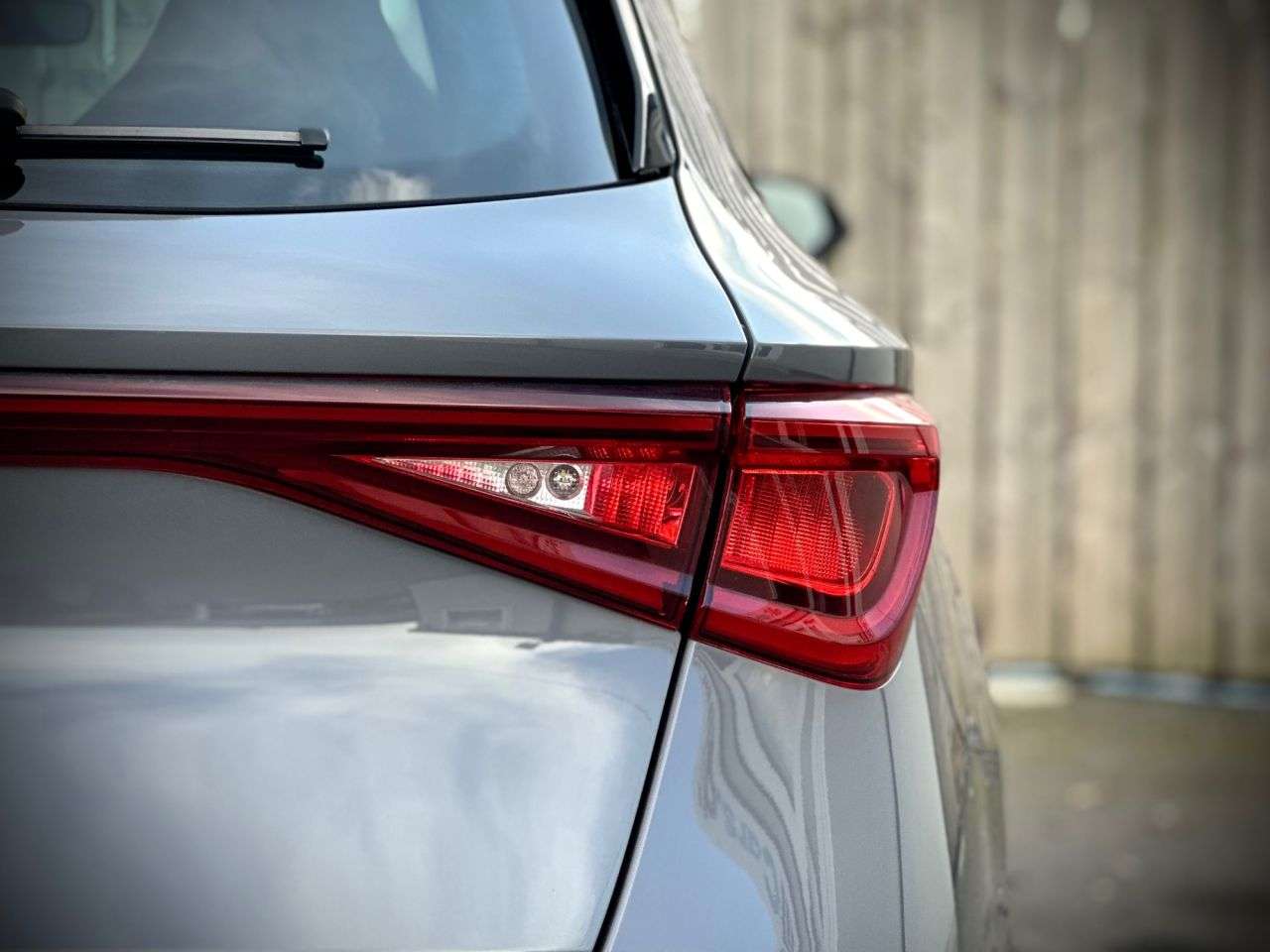 2021 CUPRA LEON 2021 CUPRA LEON