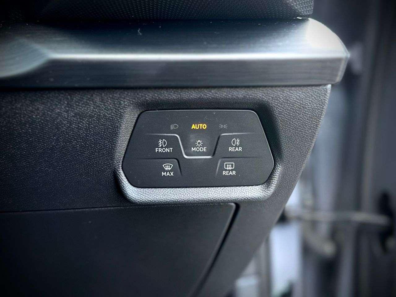 2021 CUPRA LEON 2021 CUPRA LEON