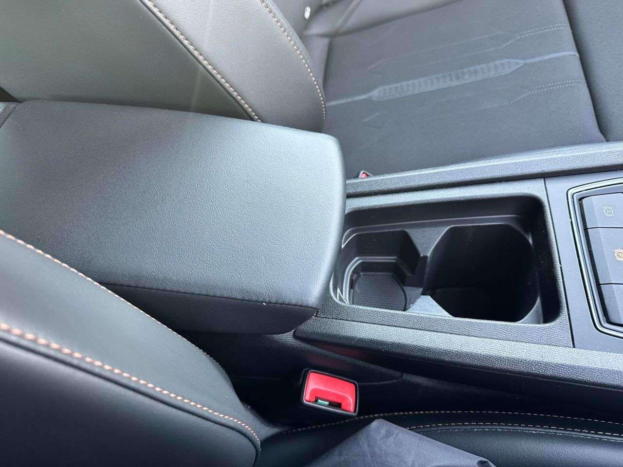 2021 CUPRA LEON 2021 CUPRA LEON