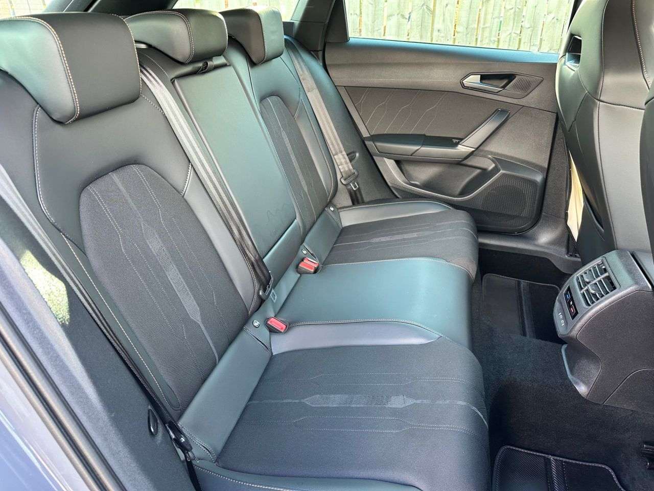 2021 CUPRA LEON 2021 CUPRA LEON