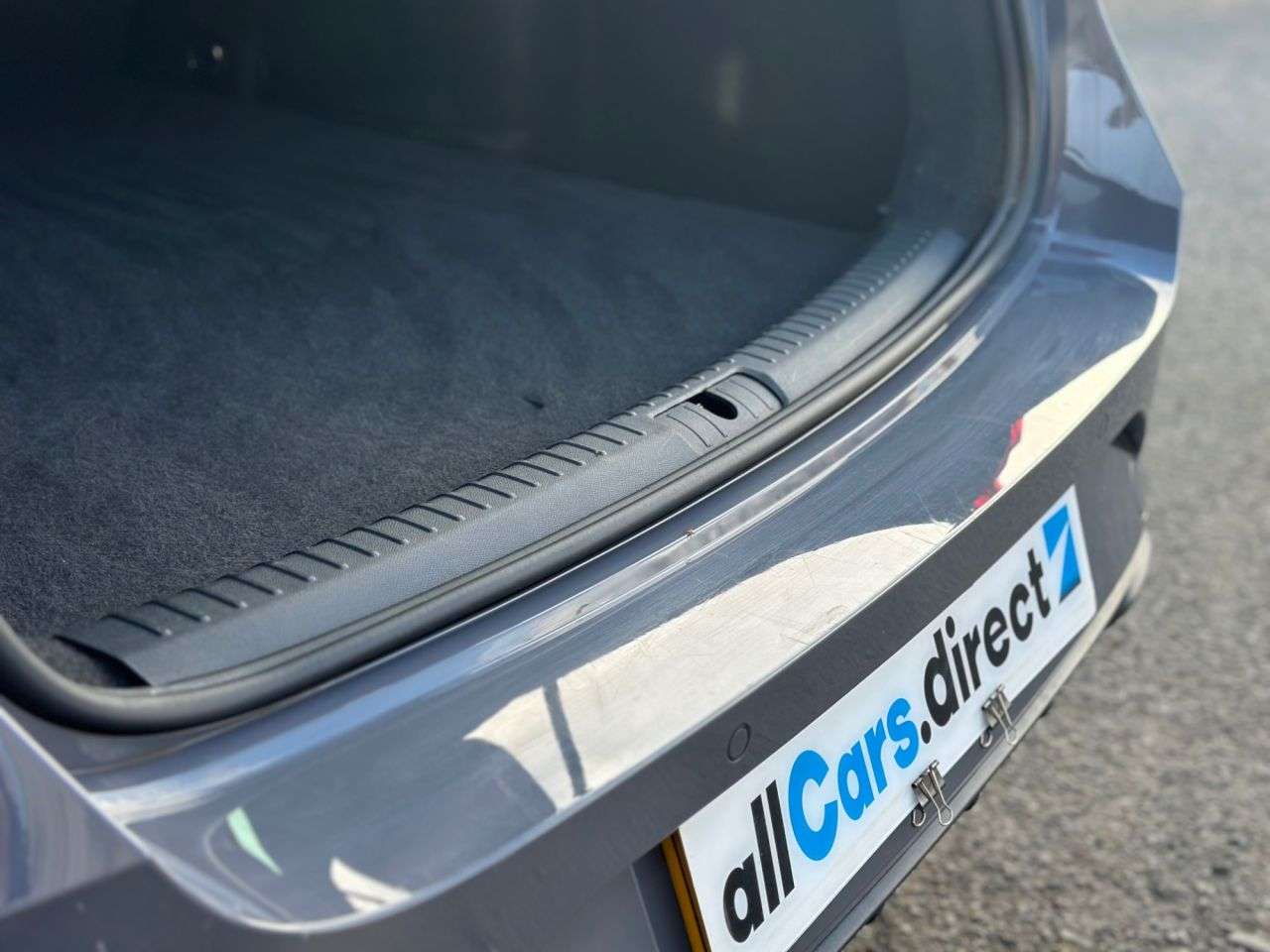 2021 CUPRA LEON 2021 CUPRA LEON