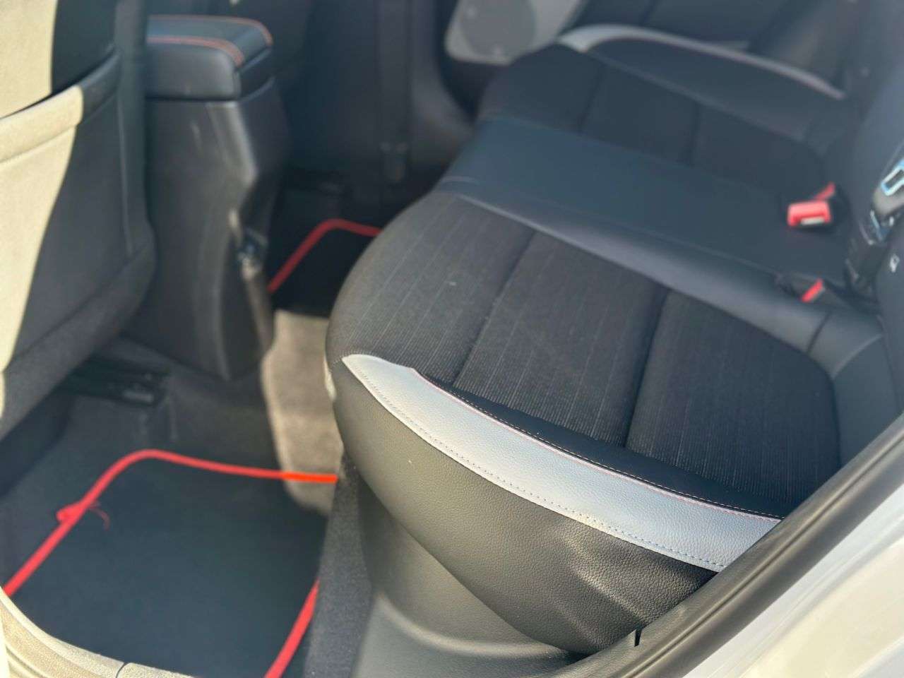 2019 KIA STONIC 2019 KIA STONIC