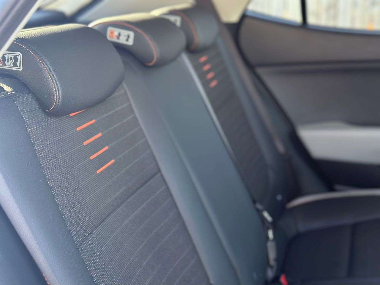 2019 KIA STONIC 2019 KIA STONIC