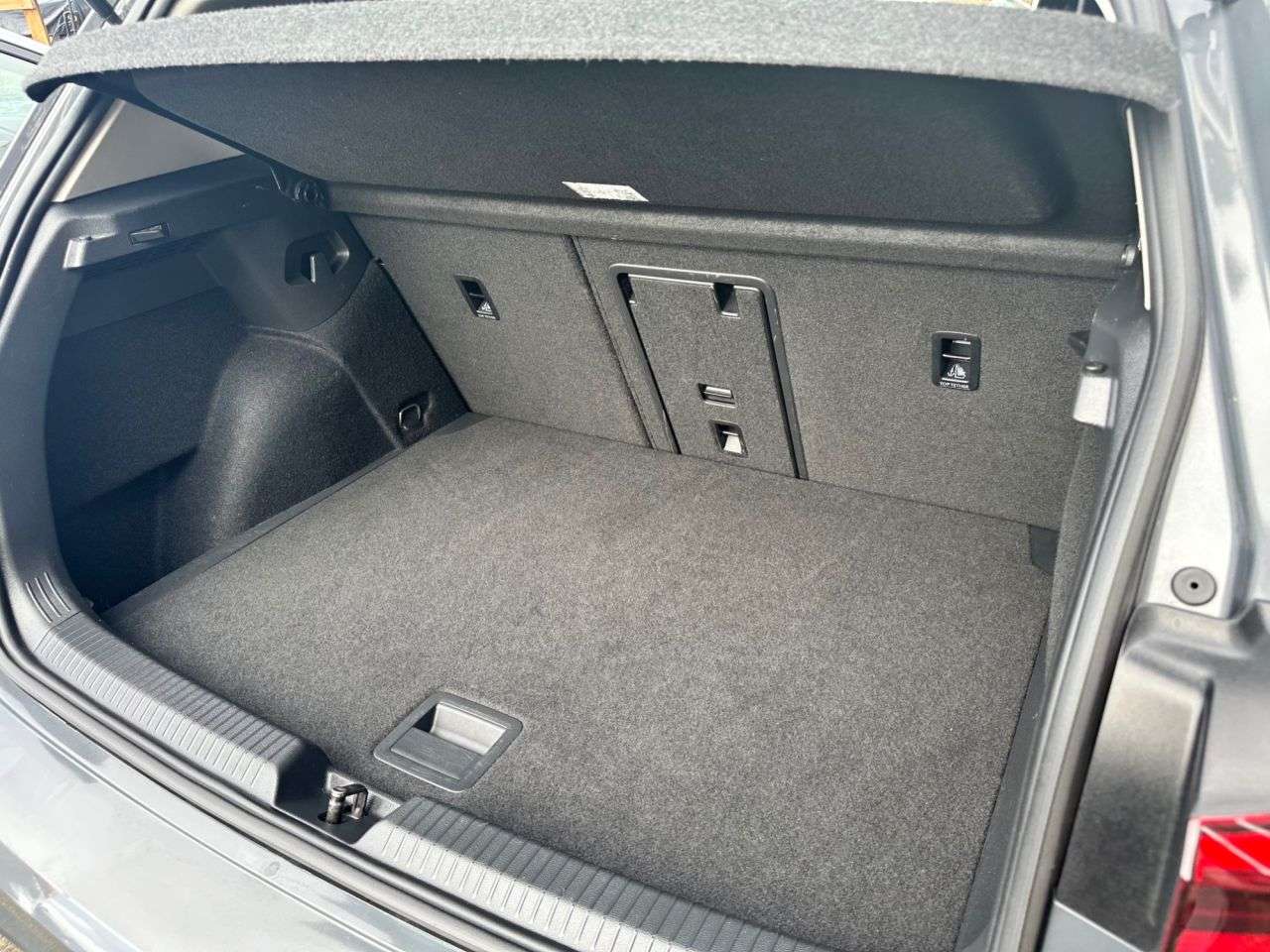 2020 VOLKSWAGEN GOLF 2020 VOLKSWAGEN GOLF