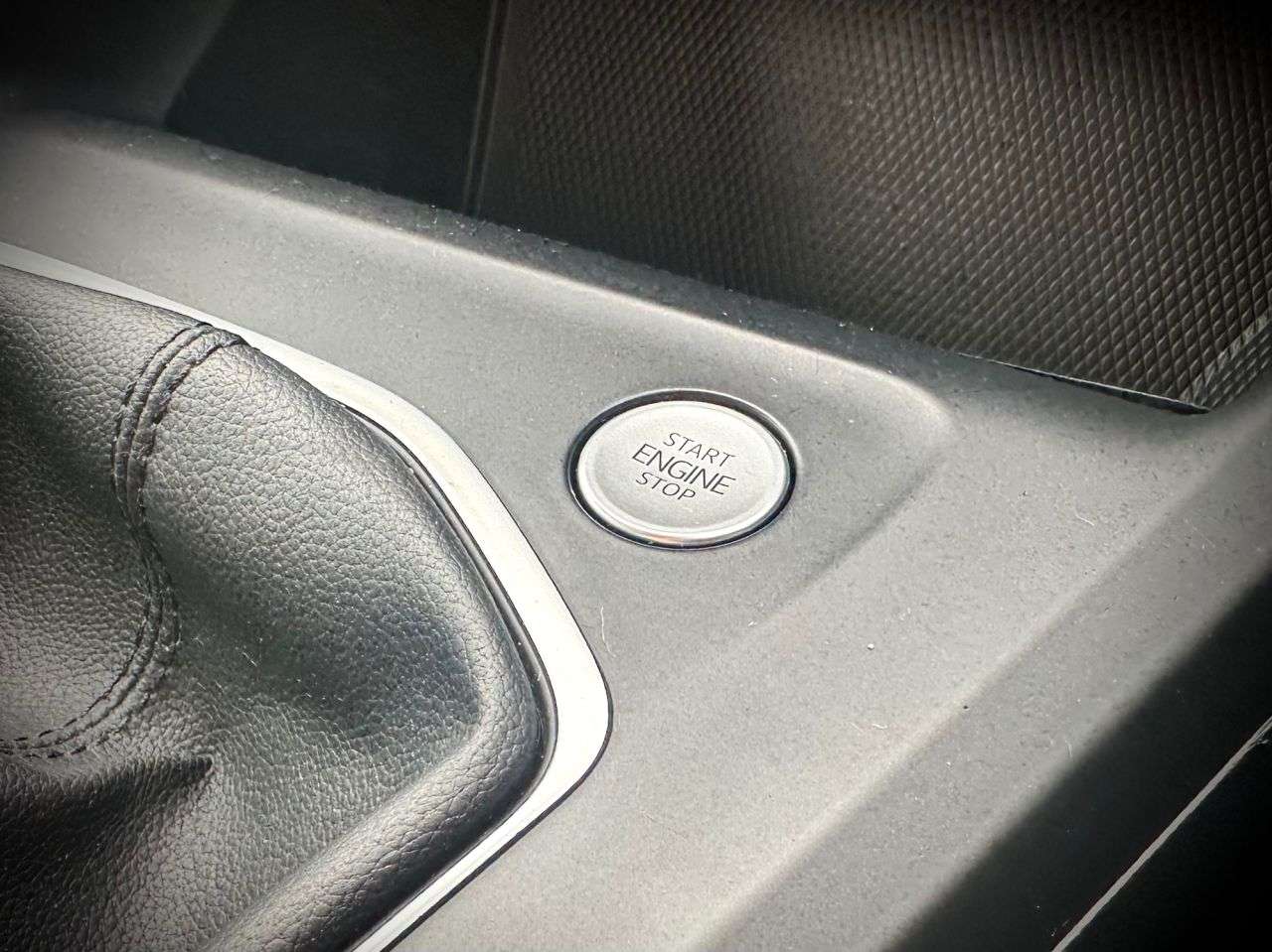 2020 VOLKSWAGEN GOLF 2020 VOLKSWAGEN GOLF