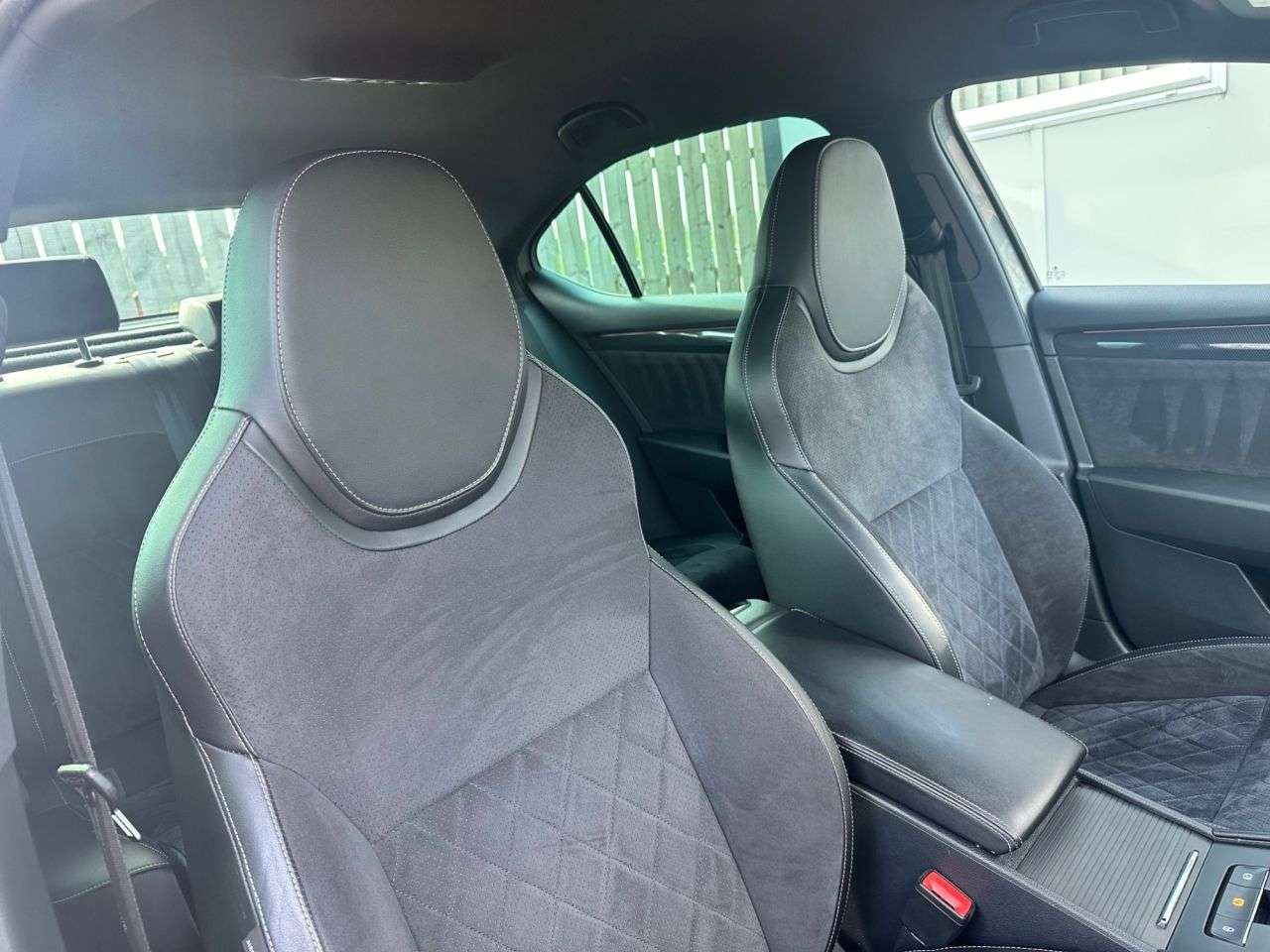 2018 SKODA SUPERB 2018 SKODA SUPERB
