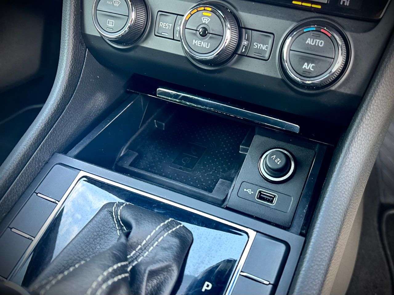 2018 SKODA SUPERB 2018 SKODA SUPERB