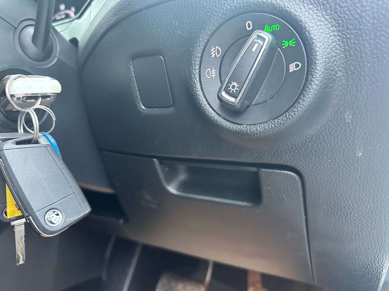 2017 SKODA SUPERB 2017 SKODA SUPERB