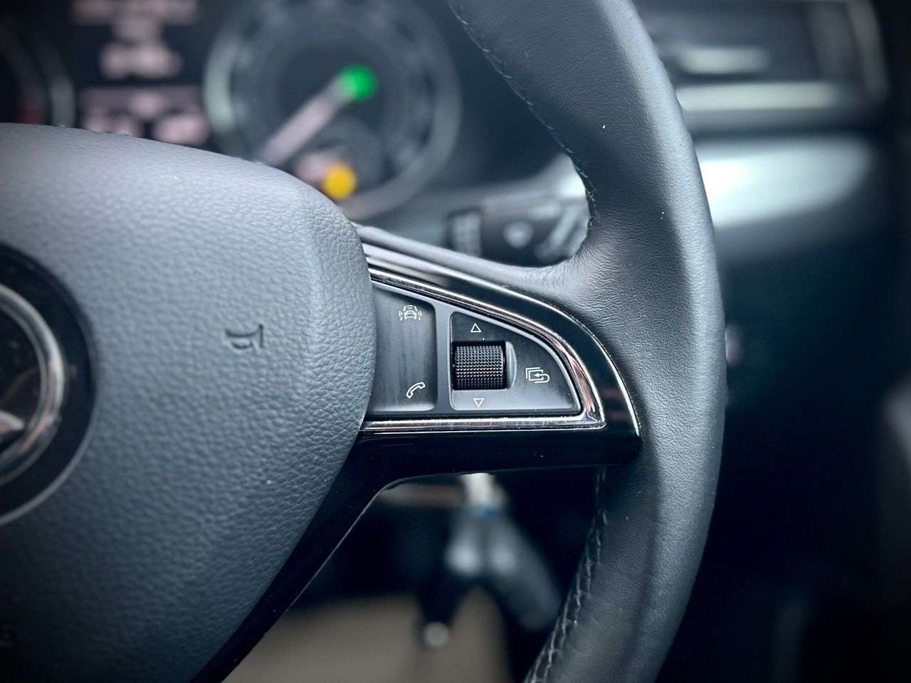 2017 SKODA SUPERB 2017 SKODA SUPERB