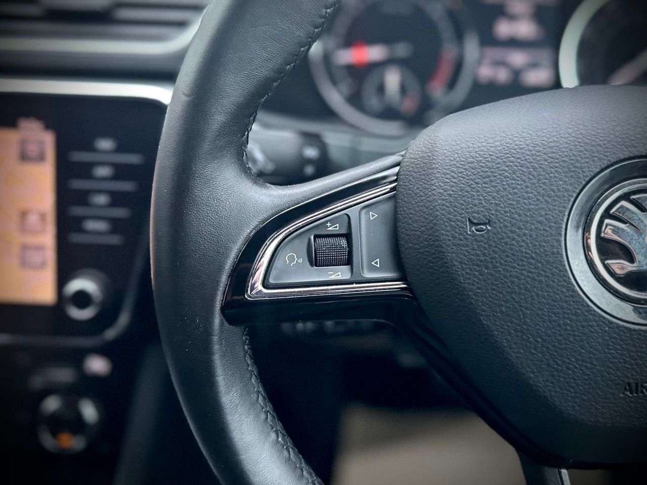 2017 SKODA SUPERB 2017 SKODA SUPERB