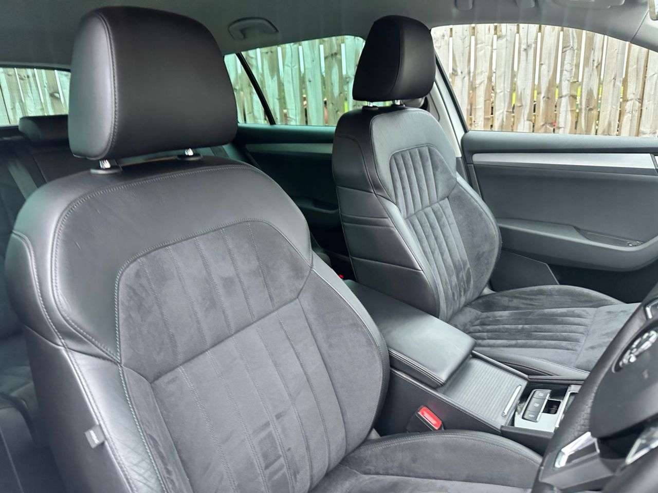 2017 SKODA SUPERB 2017 SKODA SUPERB