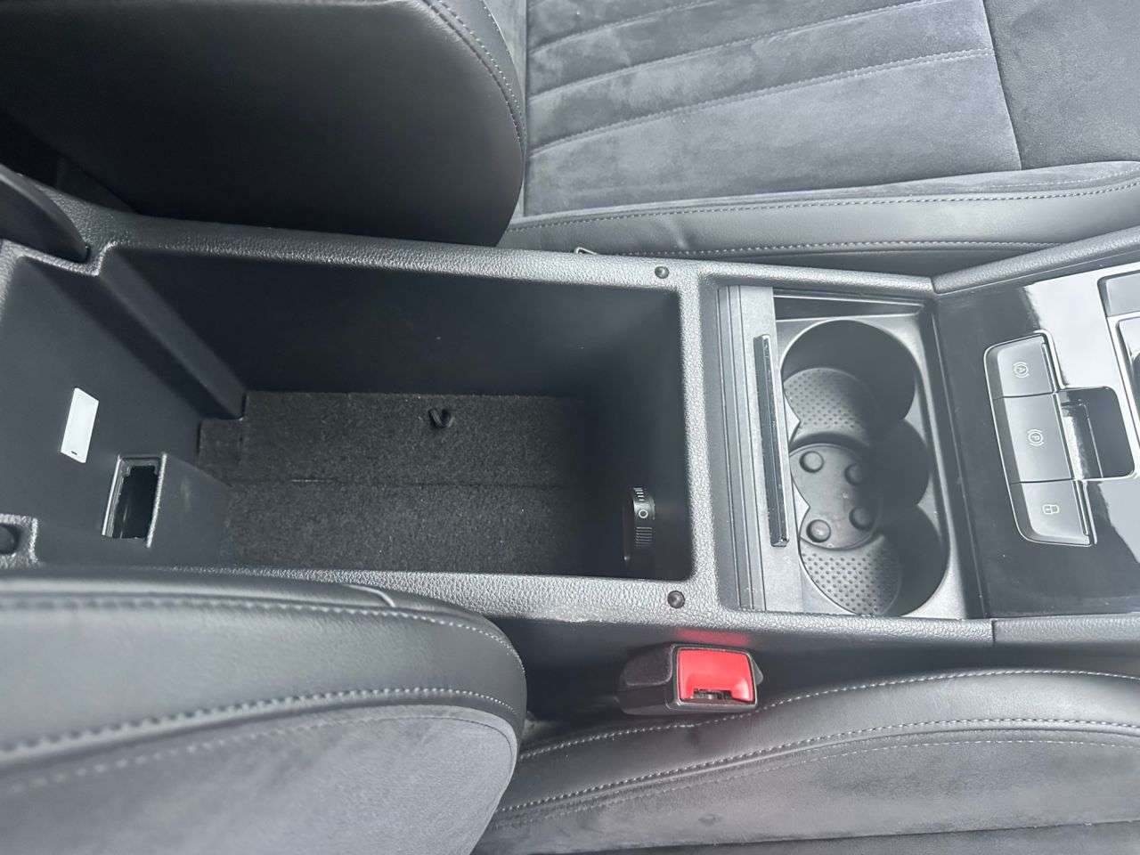 2017 SKODA SUPERB 2017 SKODA SUPERB