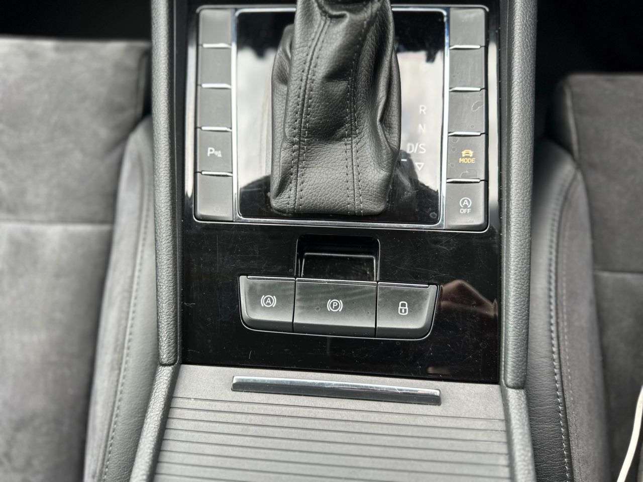 2017 SKODA SUPERB 2017 SKODA SUPERB