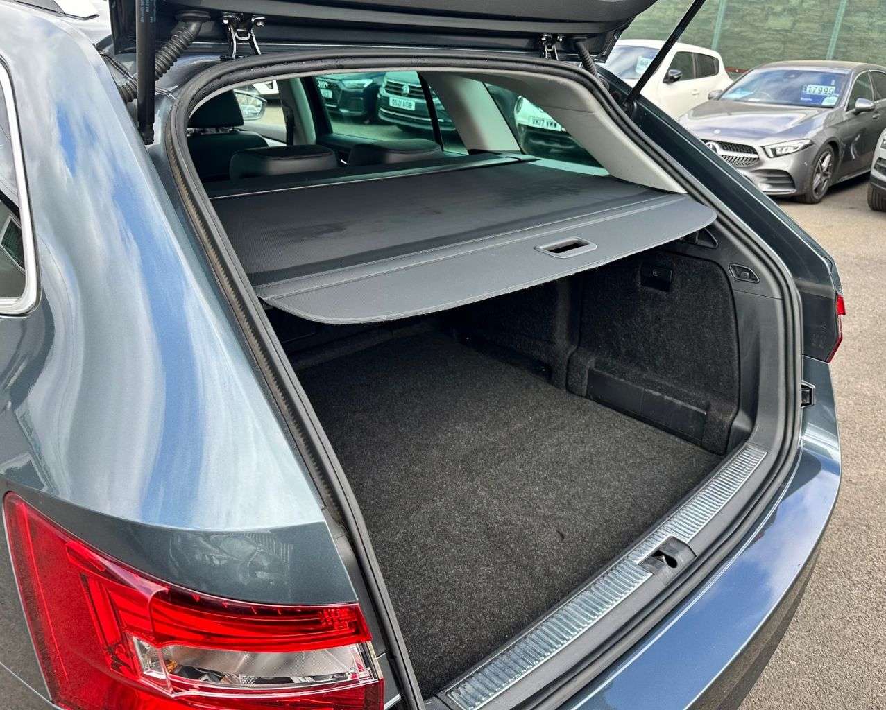 2017 SKODA SUPERB 2017 SKODA SUPERB
