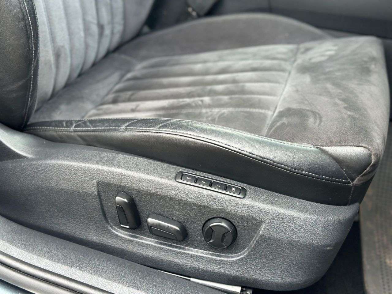 2017 SKODA SUPERB 2017 SKODA SUPERB