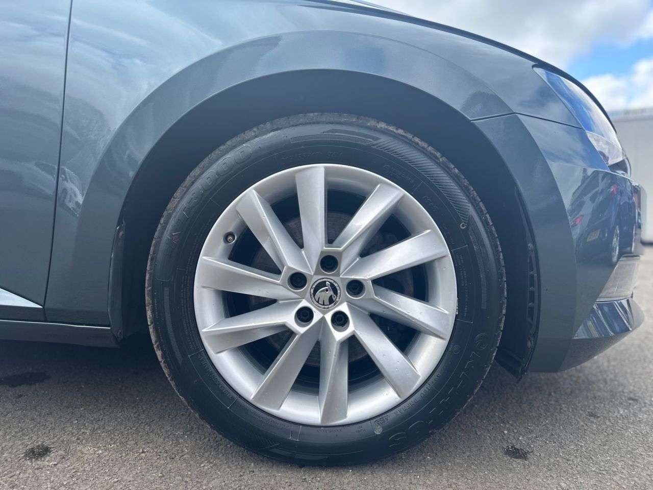 2017 SKODA SUPERB 2017 SKODA SUPERB