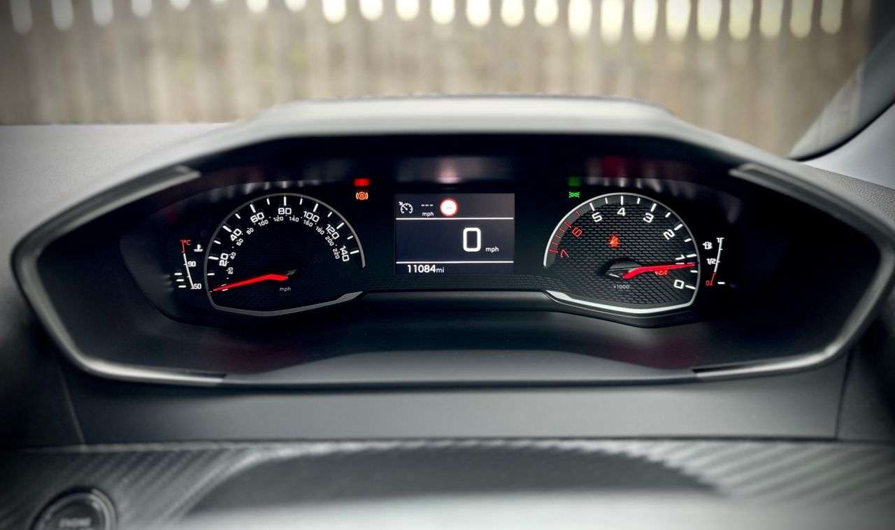 2020 PEUGEOT 208 2020 PEUGEOT 208