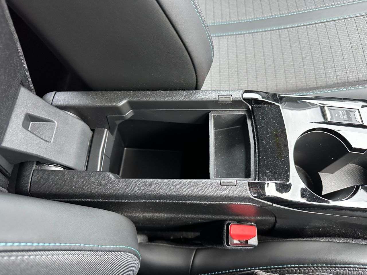 2020 PEUGEOT 208 2020 PEUGEOT 208