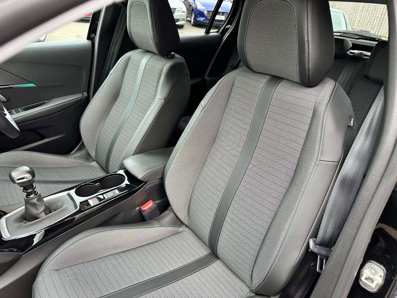 2020 PEUGEOT 208 2020 PEUGEOT 208