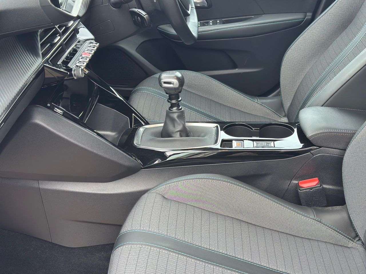 2020 PEUGEOT 208 2020 PEUGEOT 208