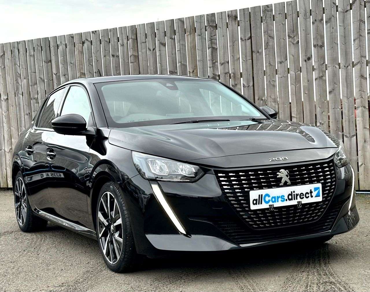 A 2020 PEUGEOT 208 1.2 PureTech Allure LOW MILEAGE! ONE OWNER! A 2020 PEUGEOT 208 1.2 PureTech Allure LOW MILEAGE! ONE OWNER!