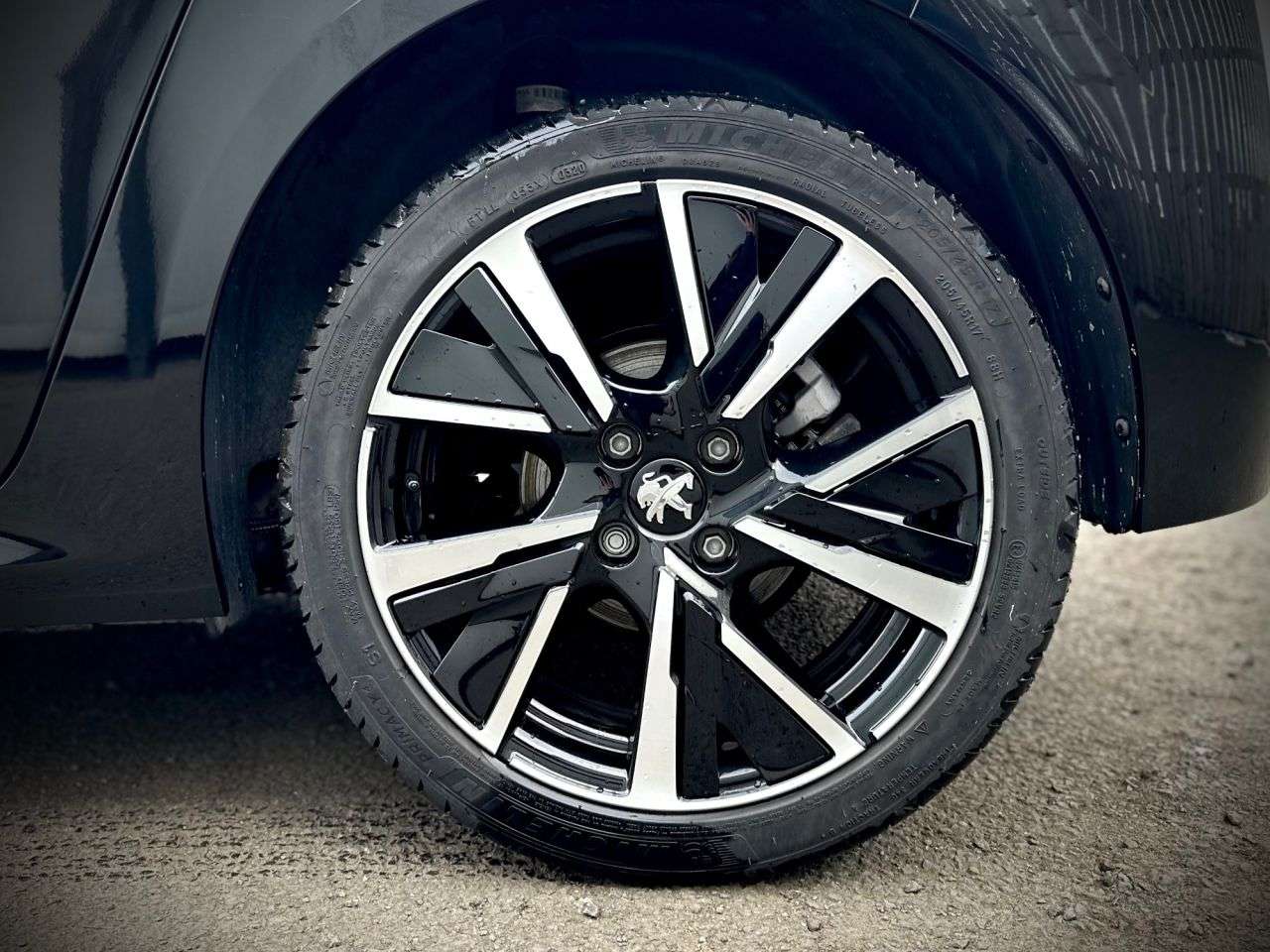 2020 PEUGEOT 208 2020 PEUGEOT 208