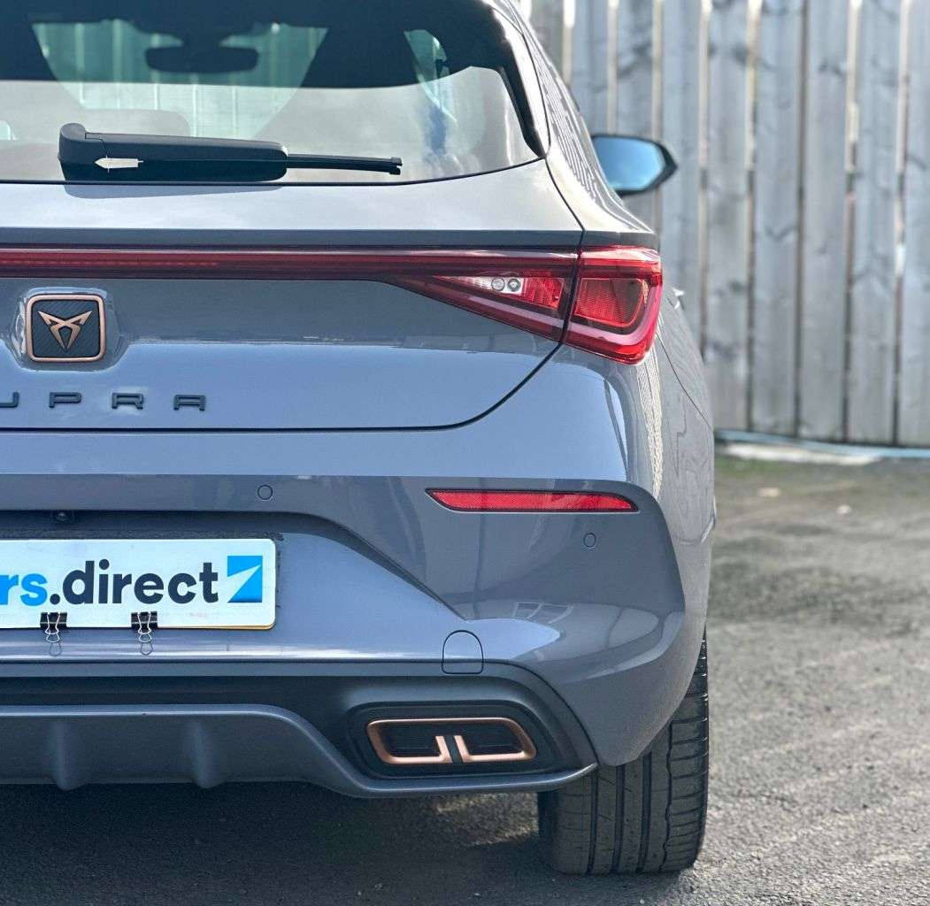 2021 CUPRA LEON 2021 CUPRA LEON