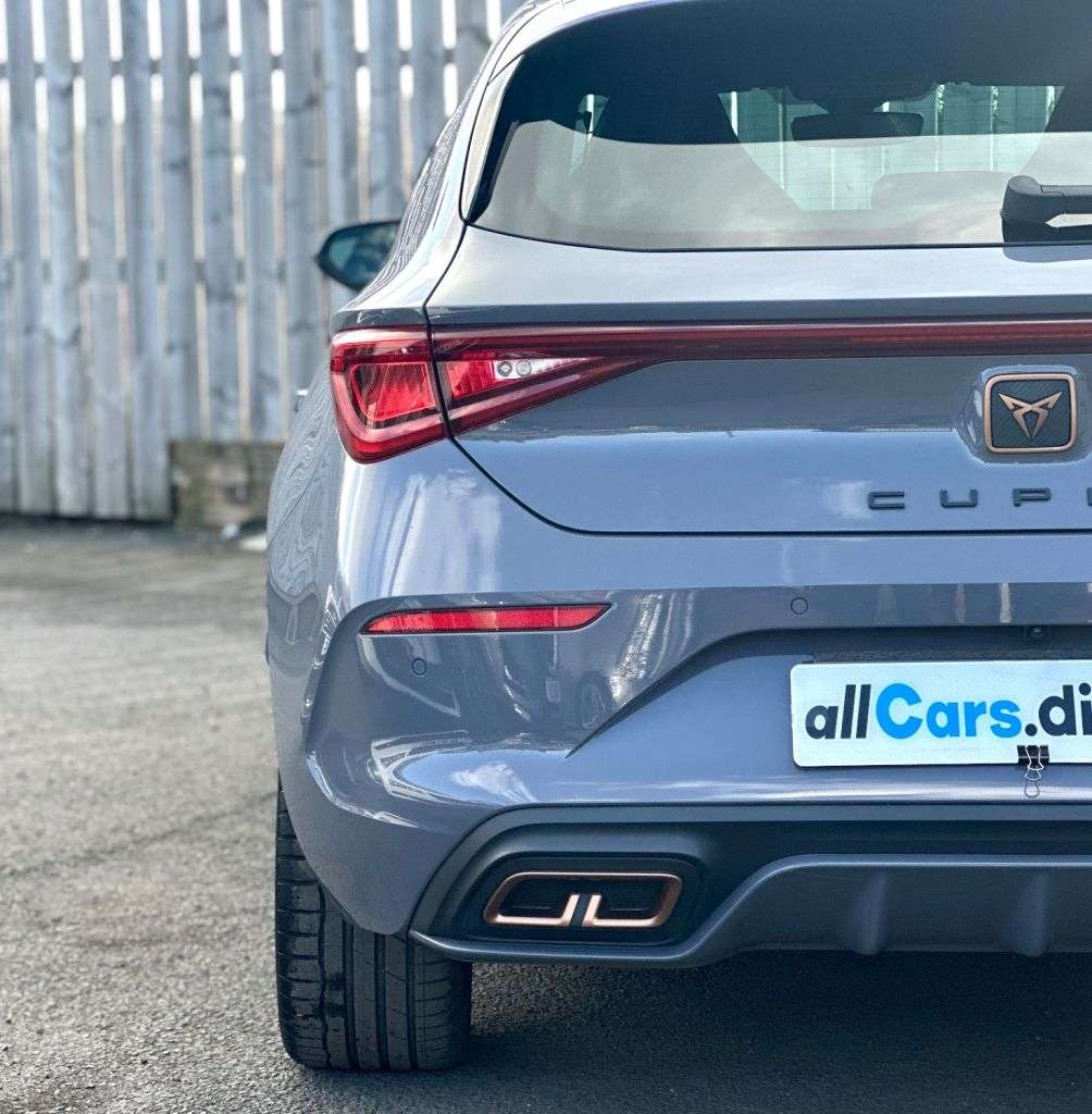 2021 CUPRA LEON 2021 CUPRA LEON