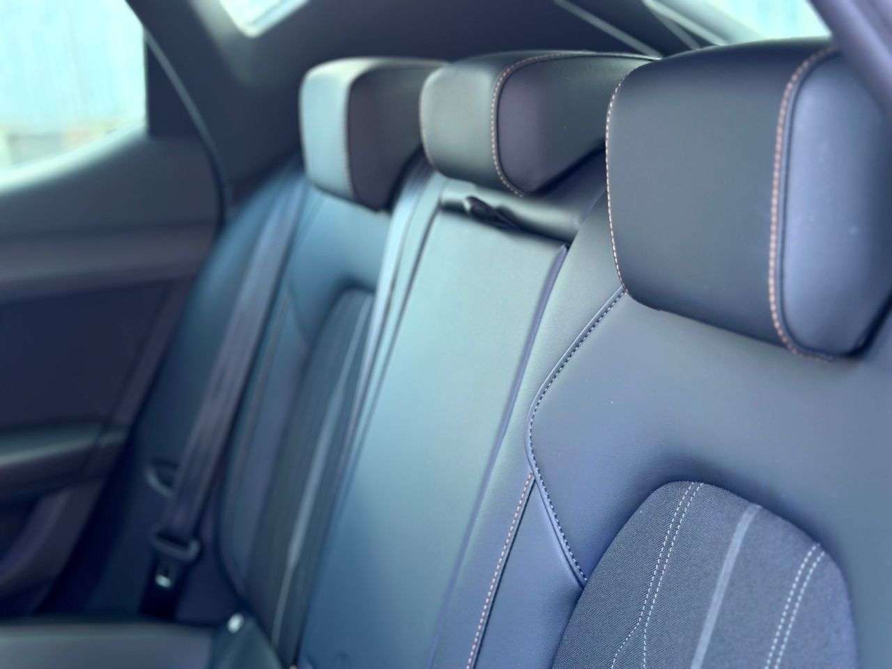 2021 CUPRA LEON 2021 CUPRA LEON