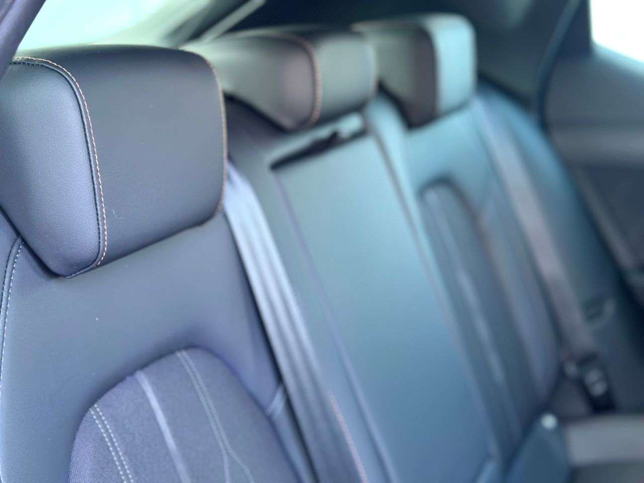 2021 CUPRA LEON 2021 CUPRA LEON