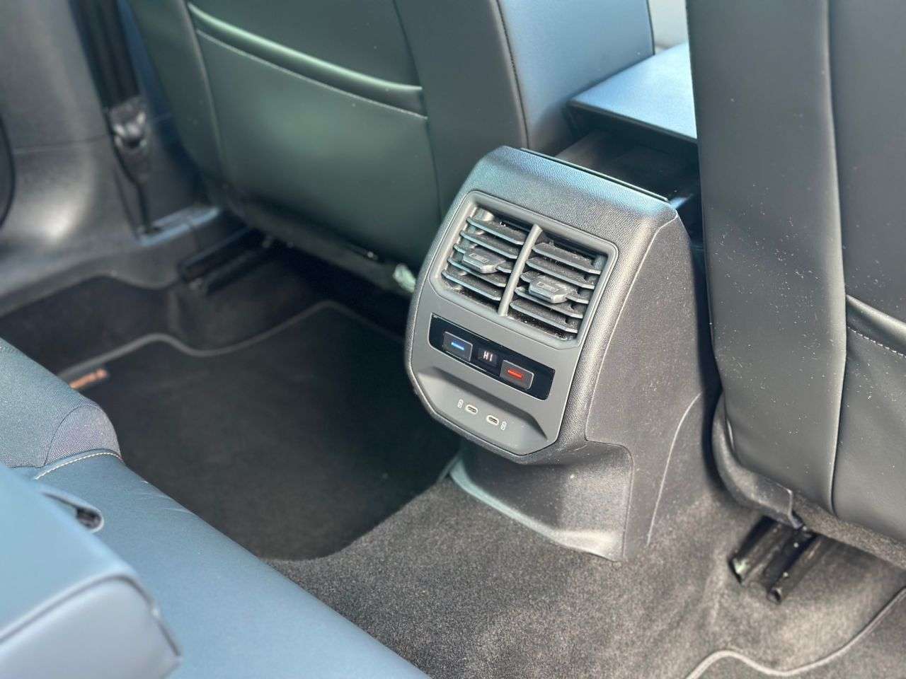 2021 CUPRA LEON 2021 CUPRA LEON