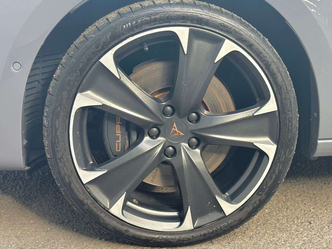 2021 CUPRA LEON 2021 CUPRA LEON