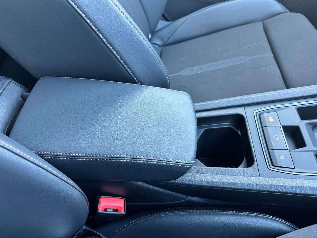 2022 CUPRA FORMENTOR 2022 CUPRA FORMENTOR