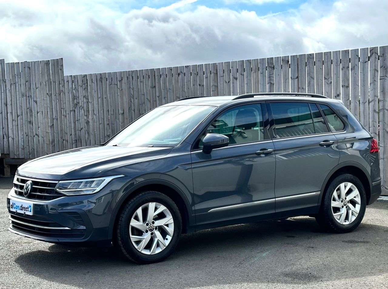 2021 VOLKSWAGEN TIGUAN 2021 VOLKSWAGEN TIGUAN