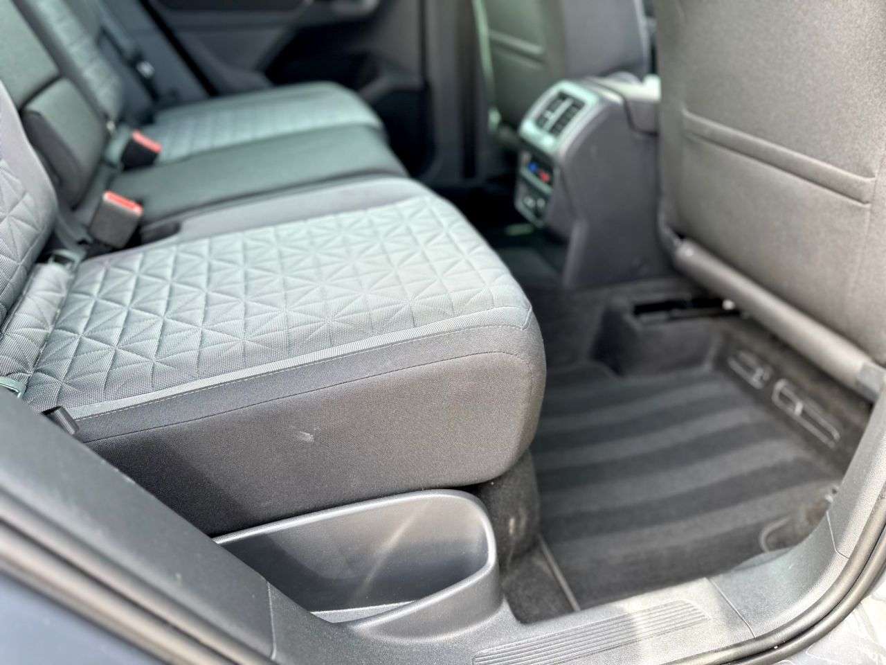 2021 VOLKSWAGEN TIGUAN 2021 VOLKSWAGEN TIGUAN