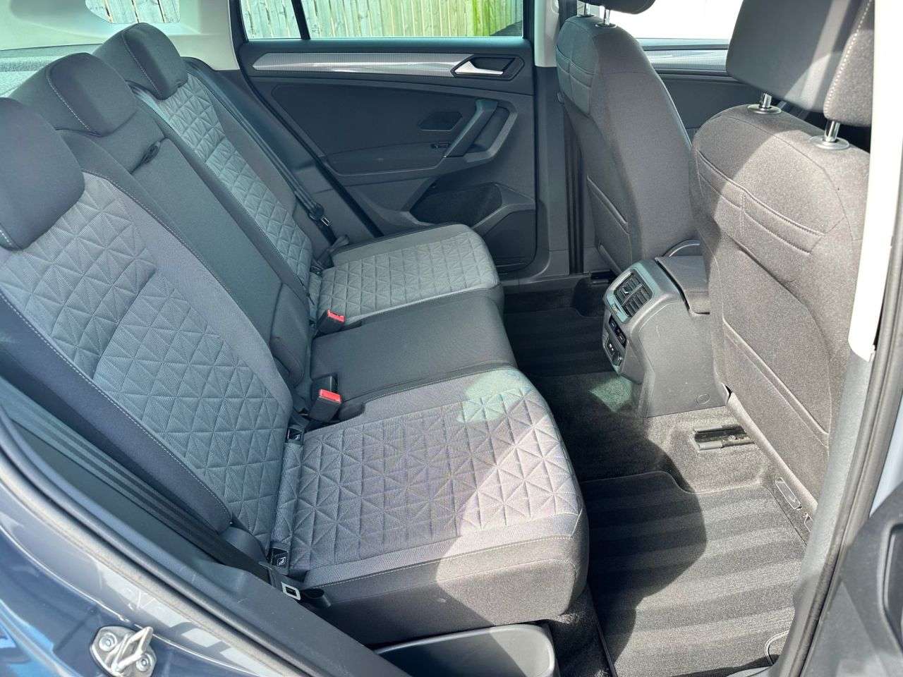 2021 VOLKSWAGEN TIGUAN 2021 VOLKSWAGEN TIGUAN