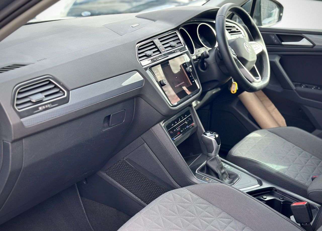 2021 VOLKSWAGEN TIGUAN 2021 VOLKSWAGEN TIGUAN