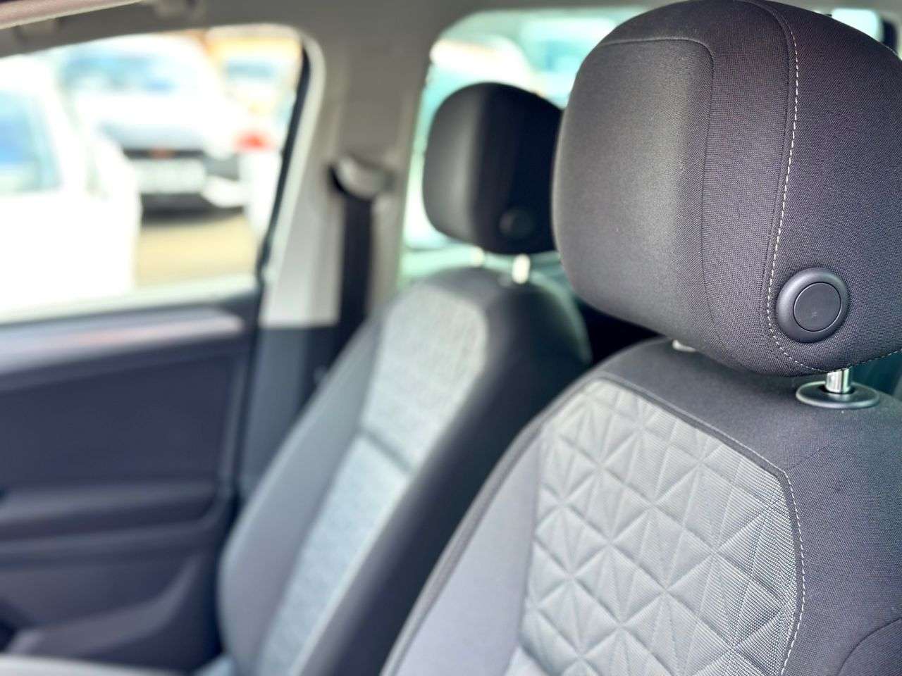 2021 VOLKSWAGEN TIGUAN 2021 VOLKSWAGEN TIGUAN