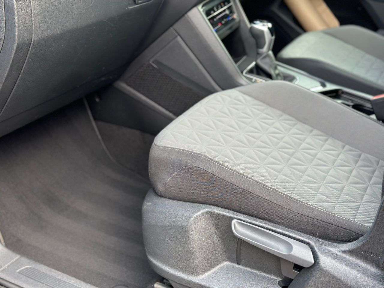 2021 VOLKSWAGEN TIGUAN 2021 VOLKSWAGEN TIGUAN