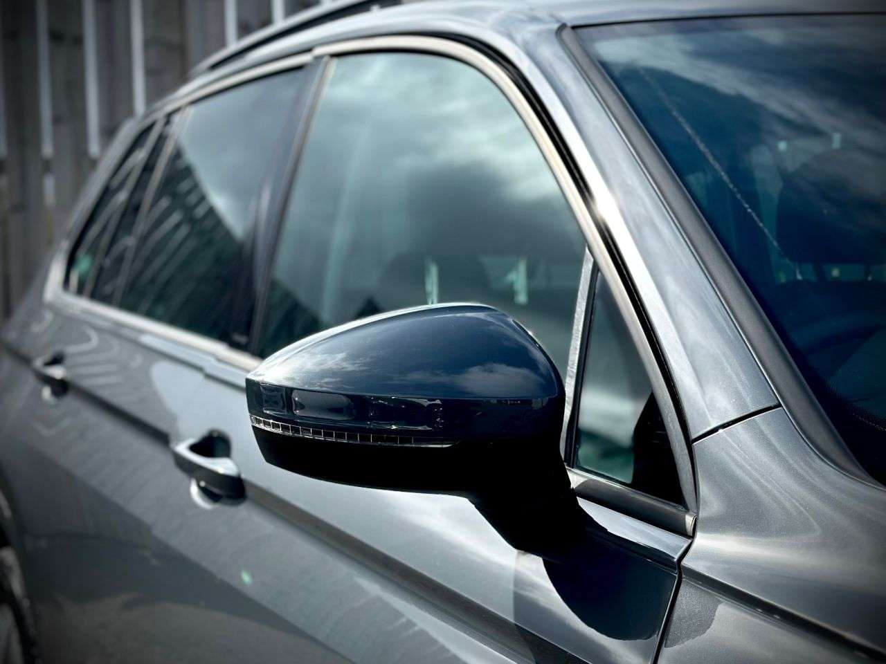 2021 VOLKSWAGEN TIGUAN 2021 VOLKSWAGEN TIGUAN