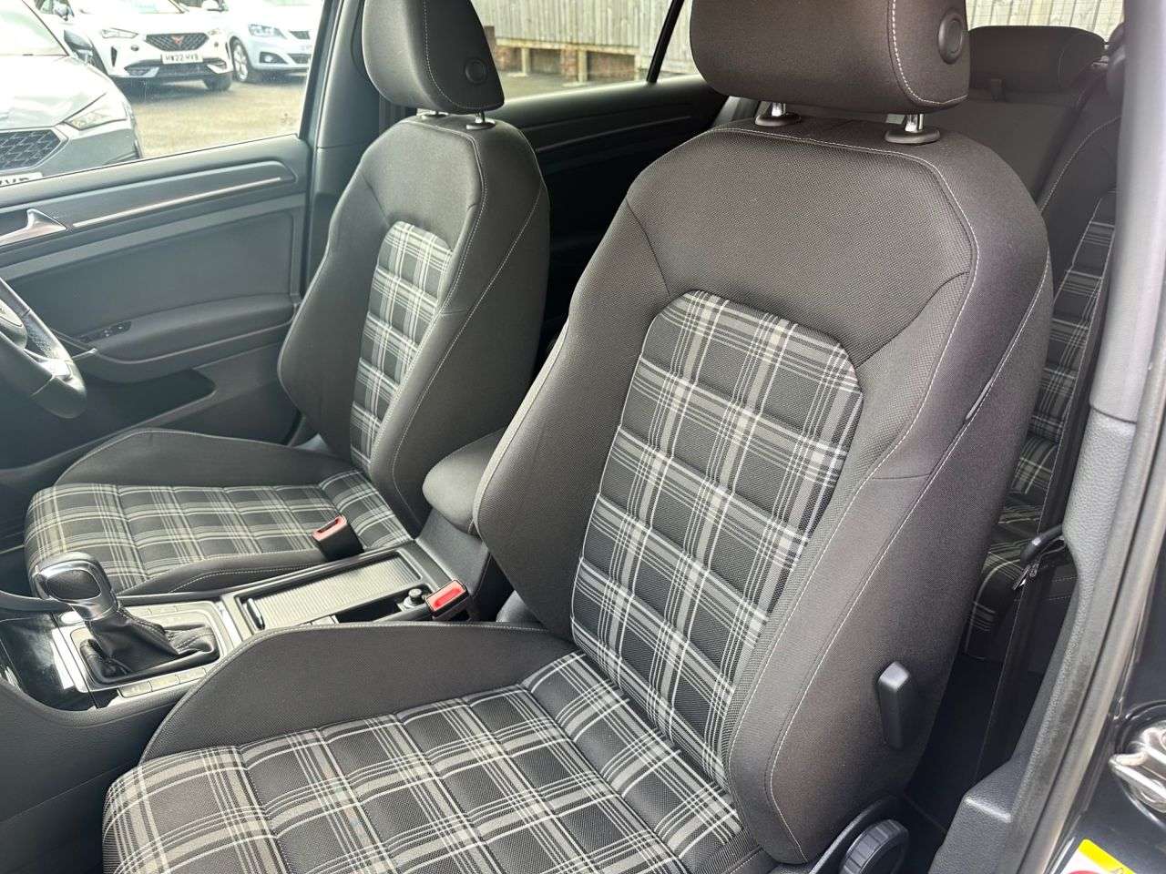 2019 VOLKSWAGEN GOLF 2019 VOLKSWAGEN GOLF