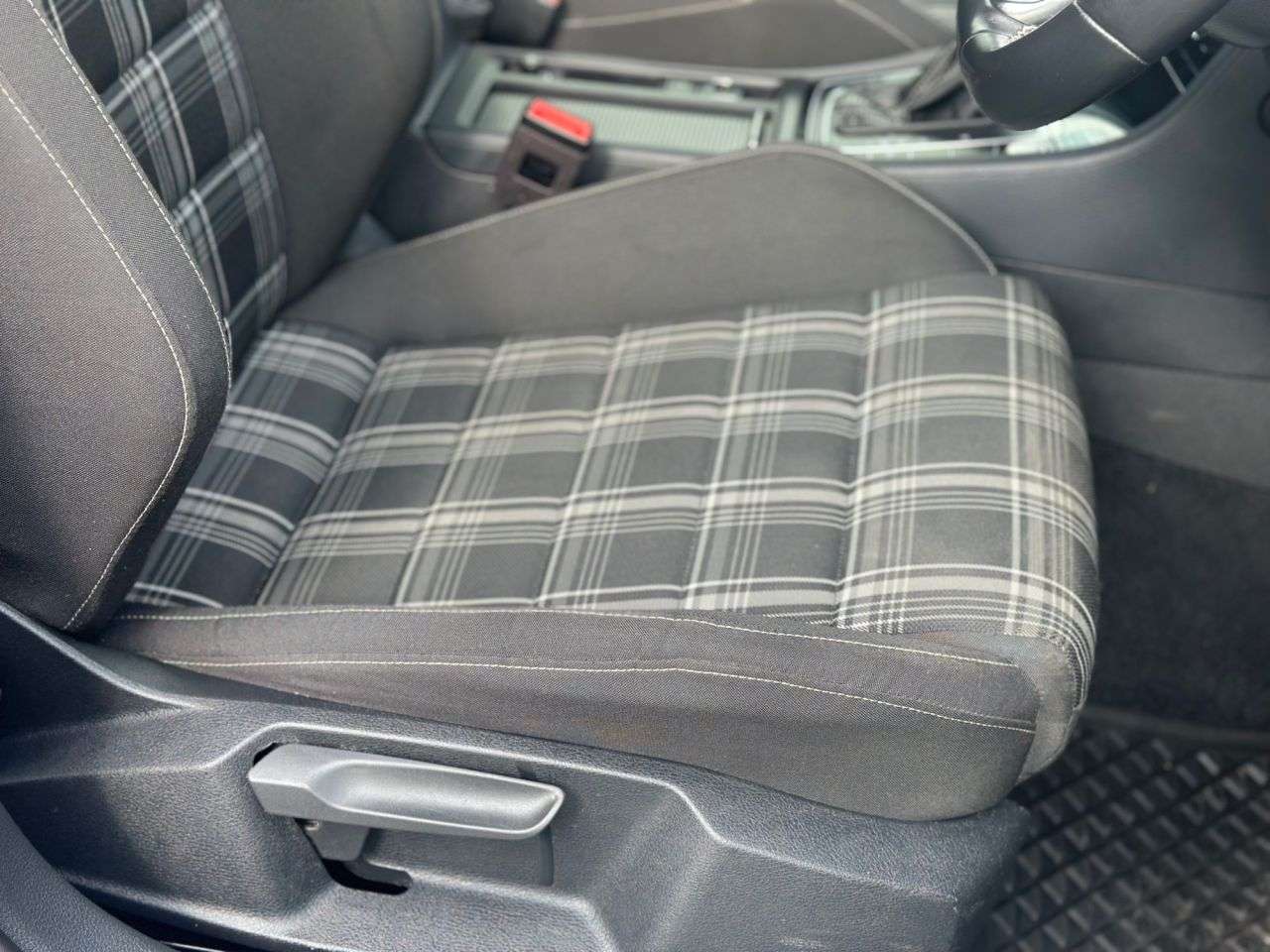 2019 VOLKSWAGEN GOLF 2019 VOLKSWAGEN GOLF