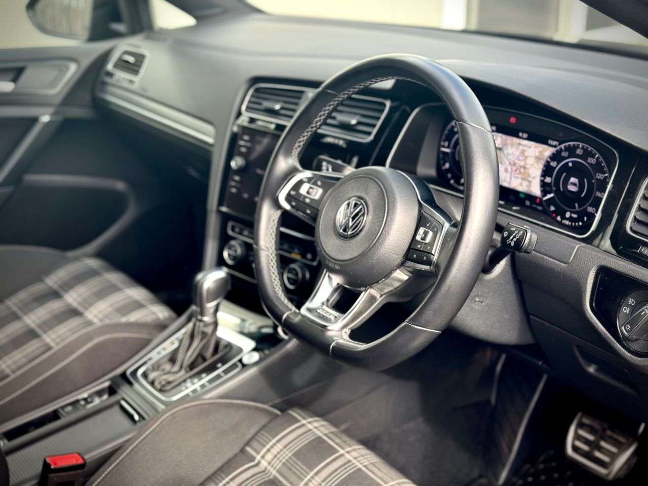 A 2019 VOLKSWAGEN GOLF 2.0 TDI GTD DSG GREAT SPEC! A 2019 VOLKSWAGEN GOLF 2.0 TDI GTD DSG GREAT SPEC!