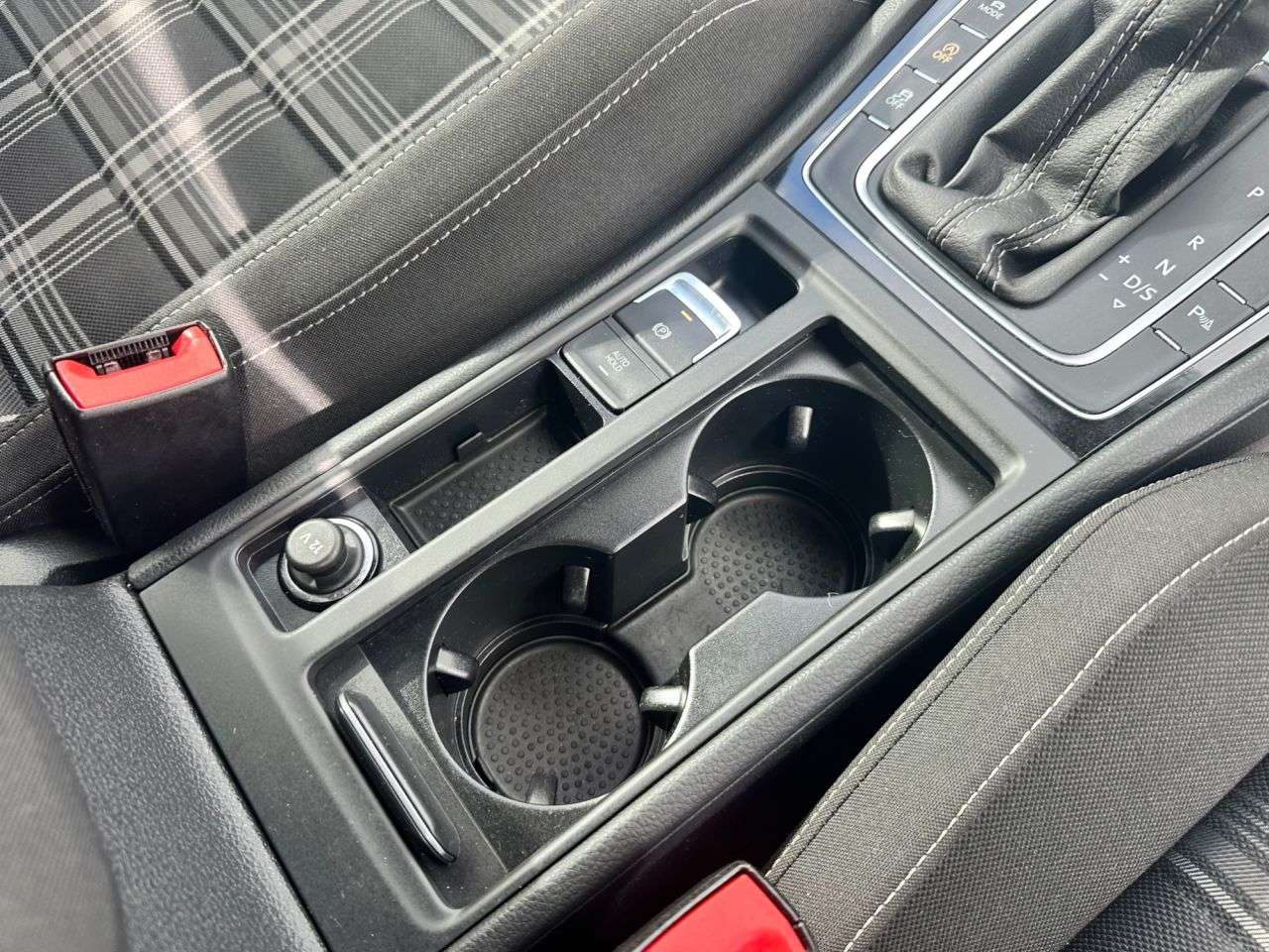 2019 VOLKSWAGEN GOLF 2019 VOLKSWAGEN GOLF