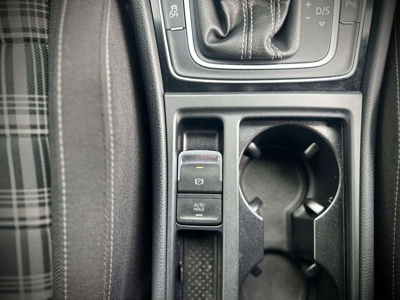 2019 VOLKSWAGEN GOLF 2019 VOLKSWAGEN GOLF