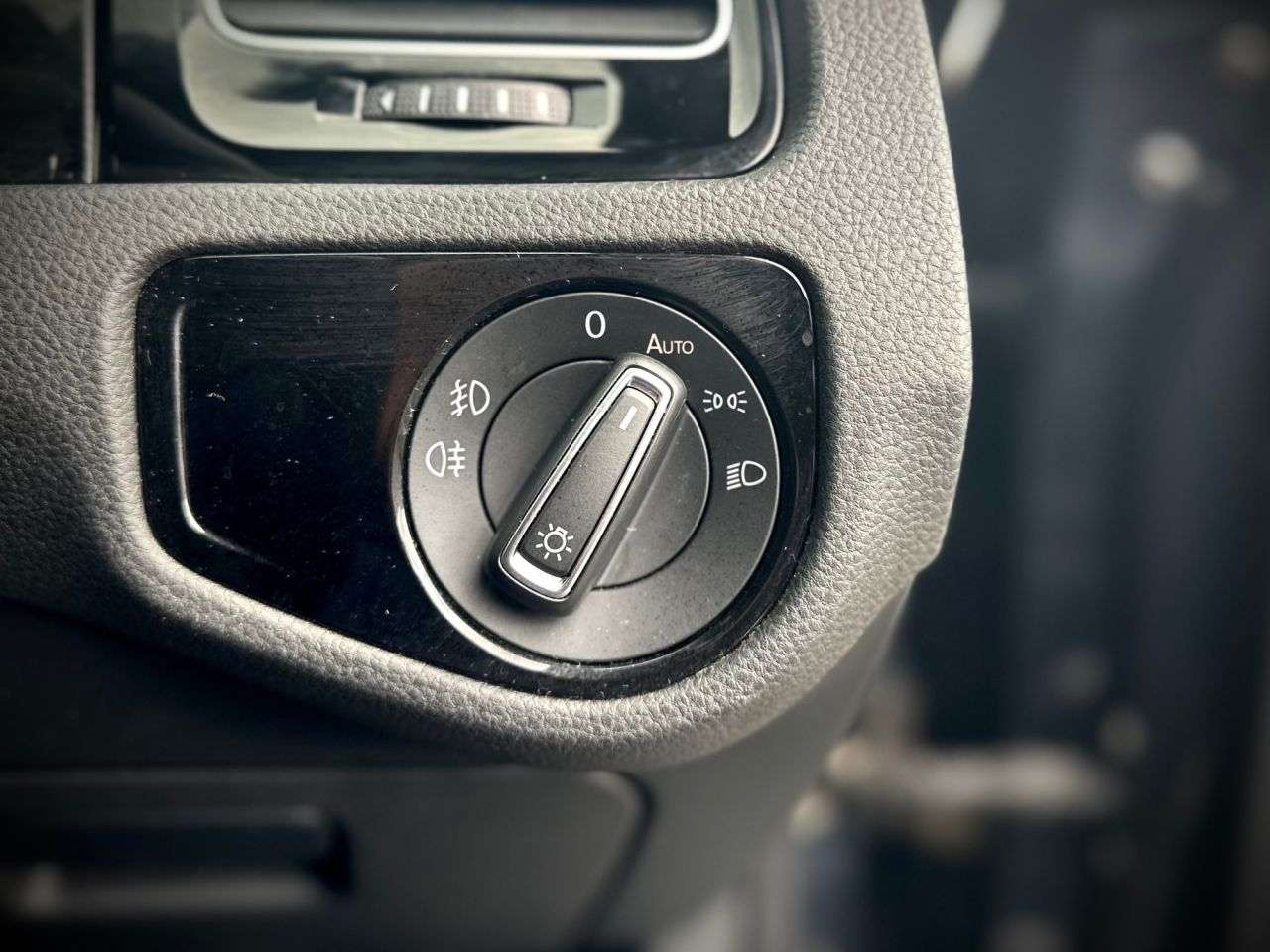 2019 VOLKSWAGEN GOLF 2019 VOLKSWAGEN GOLF