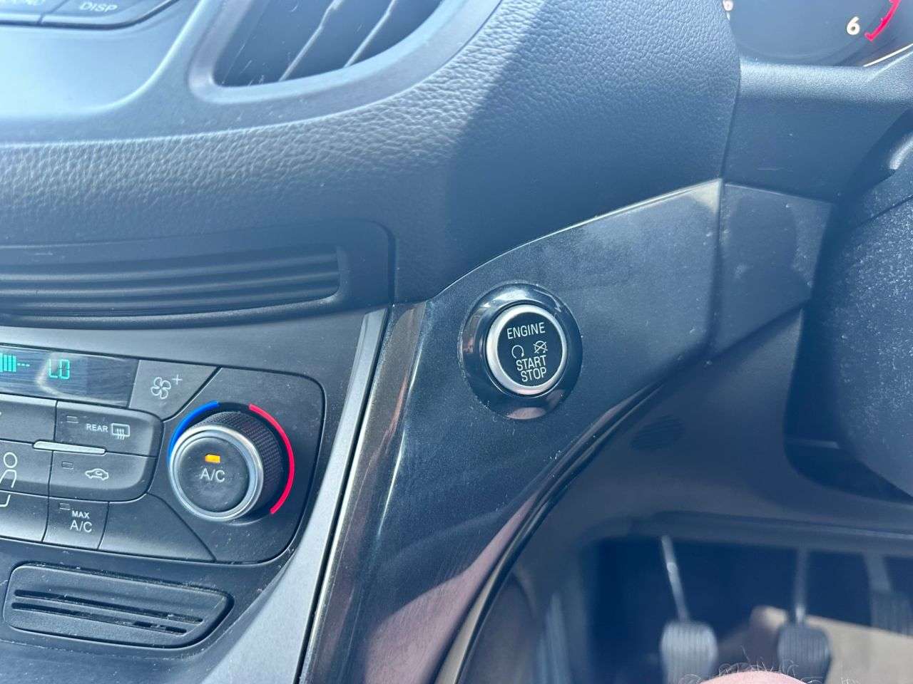 2019 FORD KUGA 2019 FORD KUGA