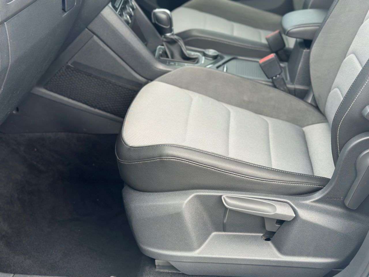 2018 VOLKSWAGEN TIGUAN 2018 VOLKSWAGEN TIGUAN